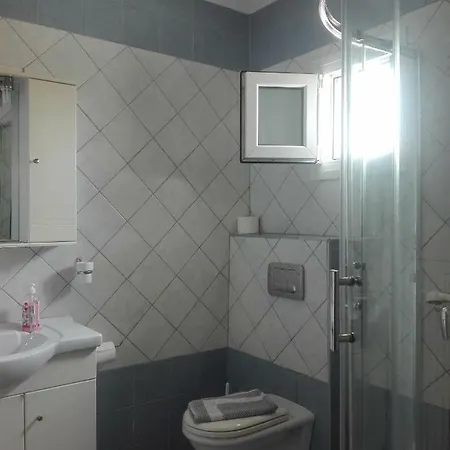 Balkan House