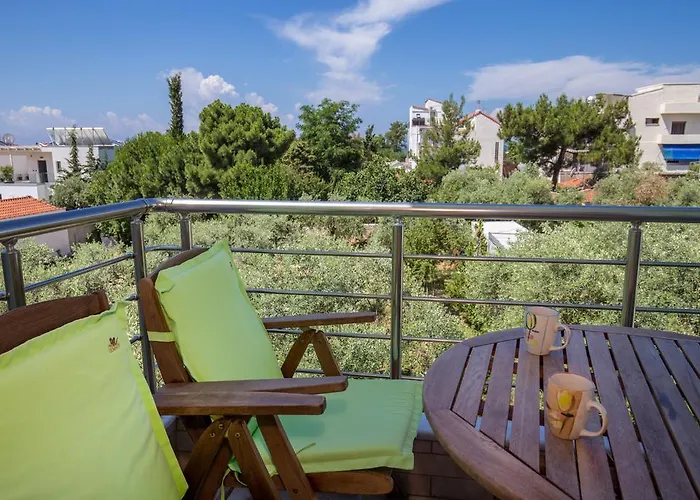 Apartment Balkan House Potos