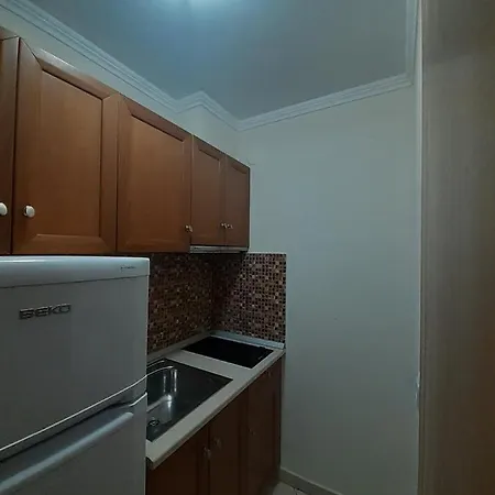 Balkan House *